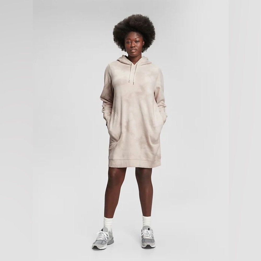 RT1. GAP Light Beige Hooded Sweatshirt Dress